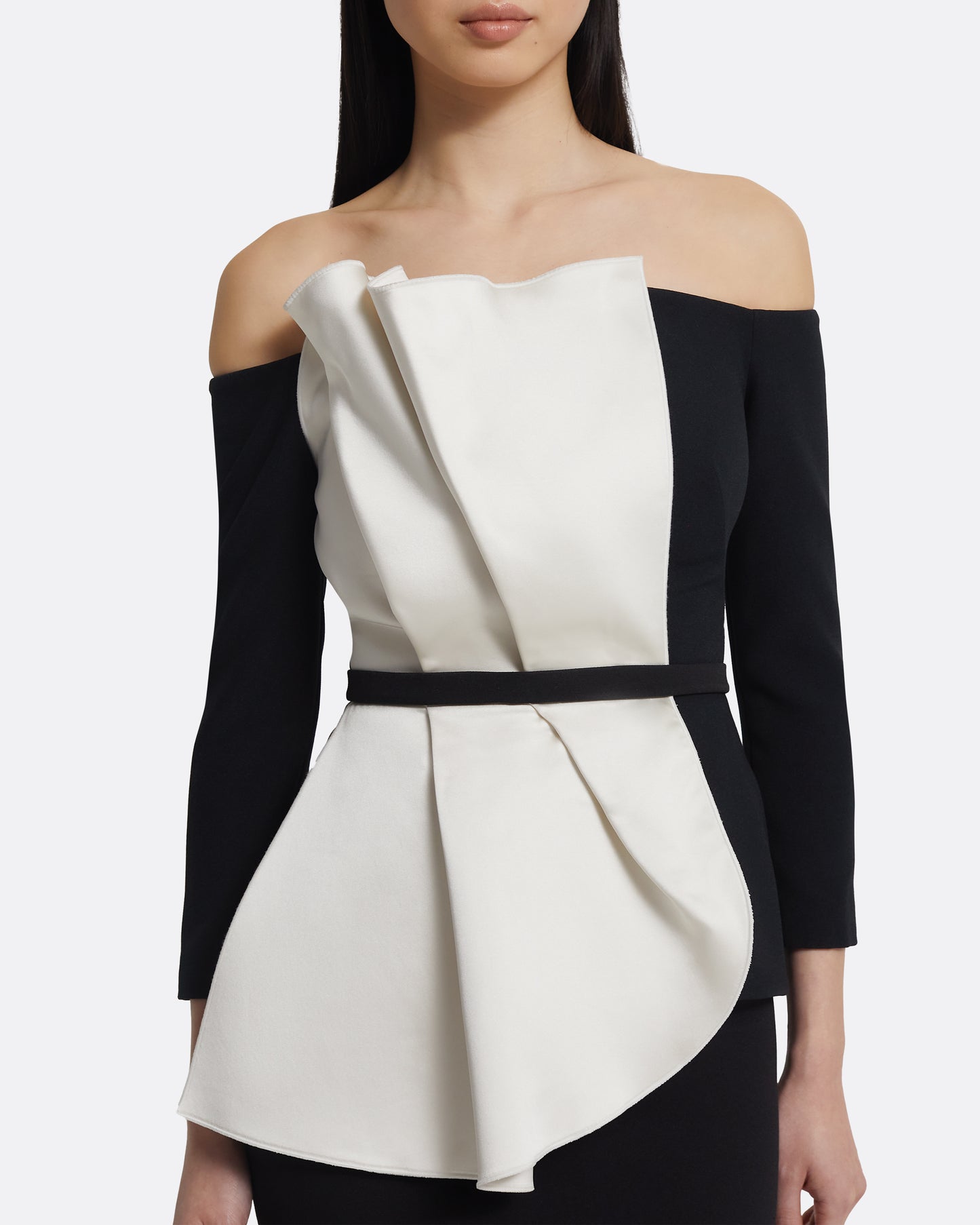 Yuka Top in Ivory On Black