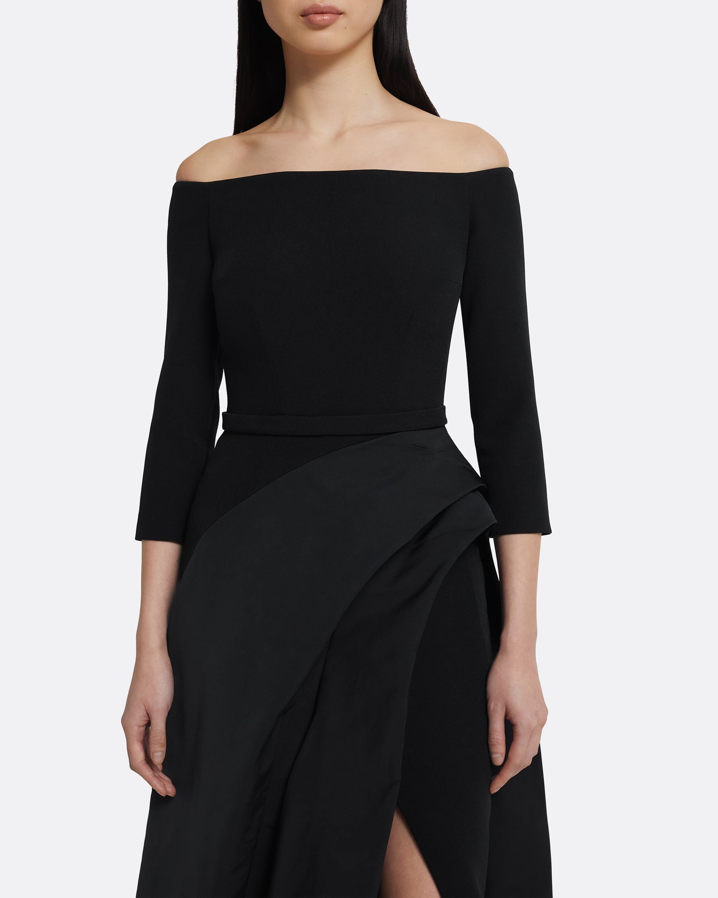 Nila Long Dress in Black