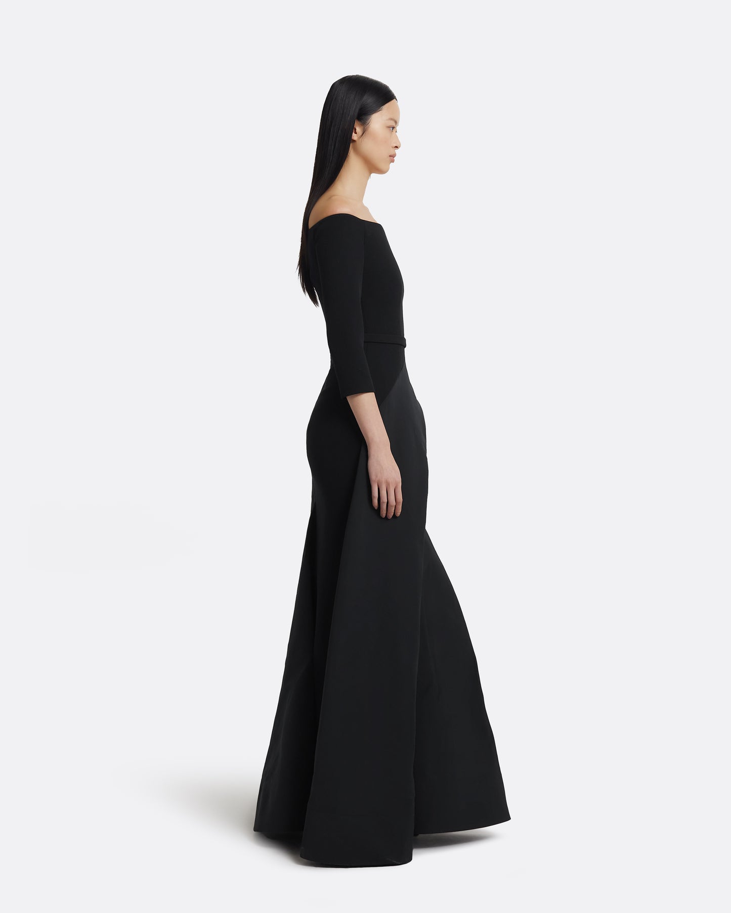 Nila Long Dress in Black