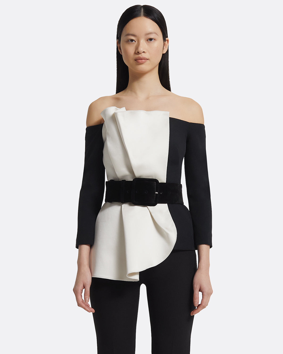 Yuka Top in Ivory On Black