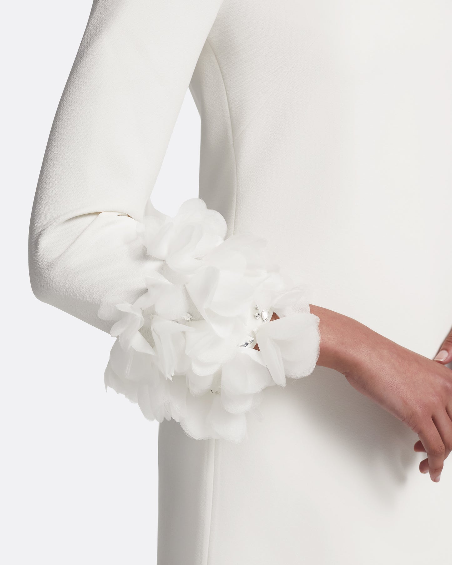 Reffie Short Dress in Ivory with Ivory Appliqué