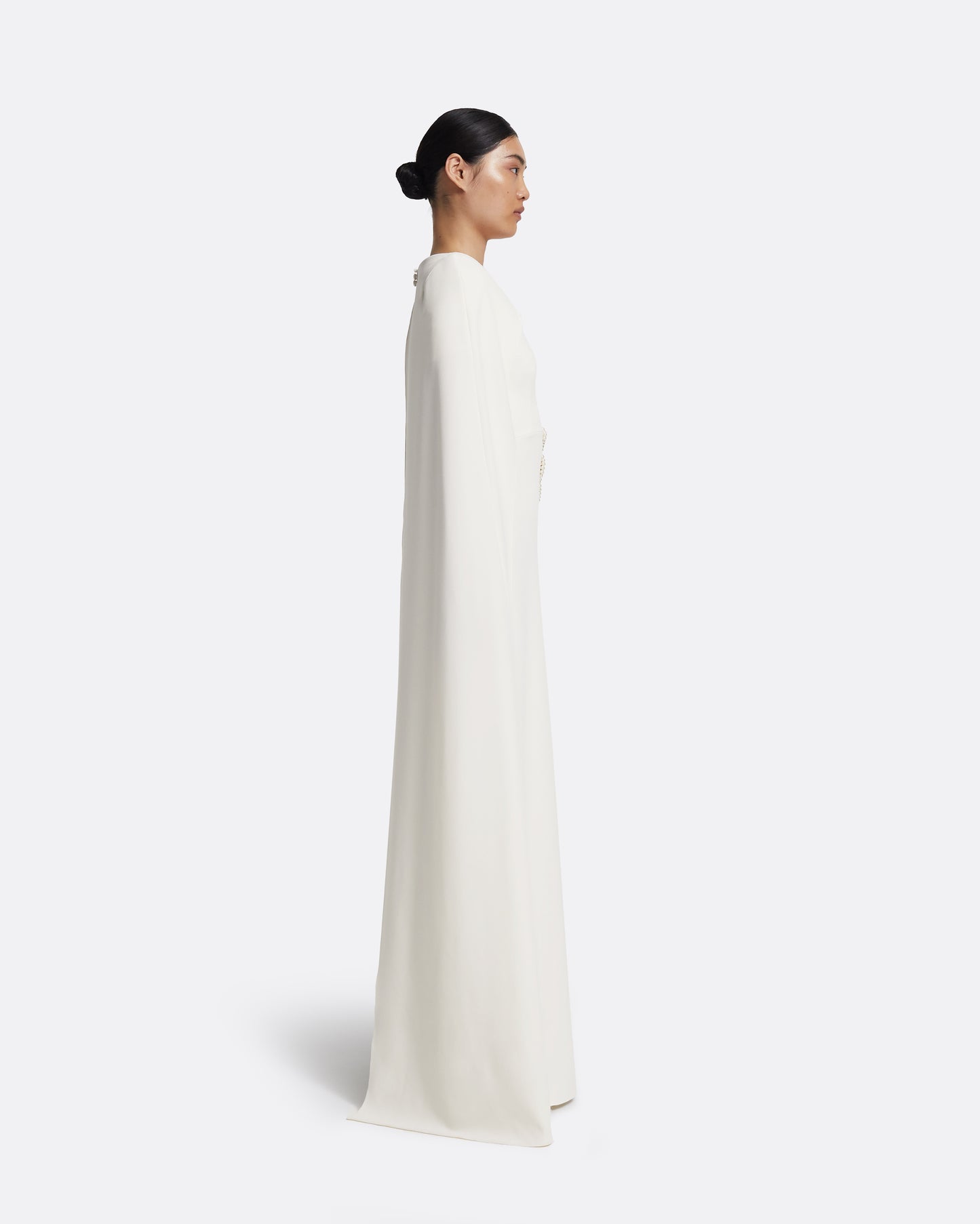 Yuna Long Dress in Ivory with Pearl