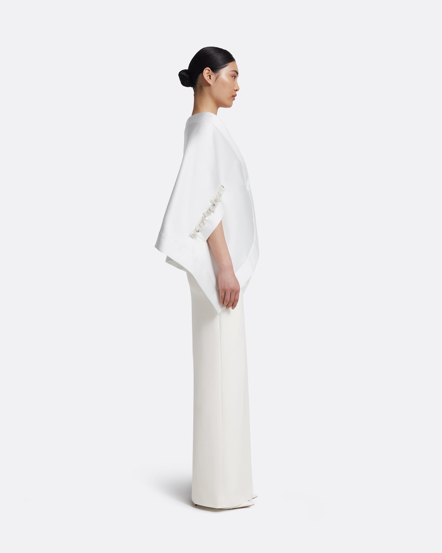 Akari Harness in Porcelain with Crystal Embellishment