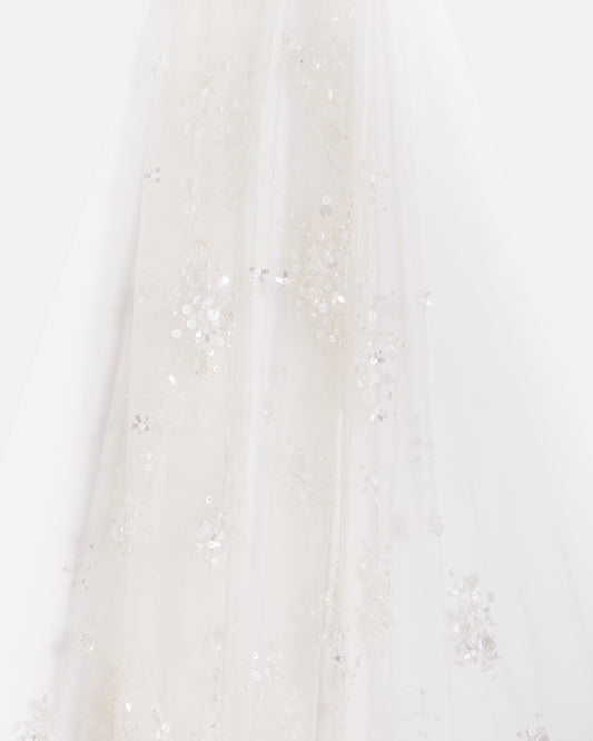 Edith Bouquet Embroidered Veil