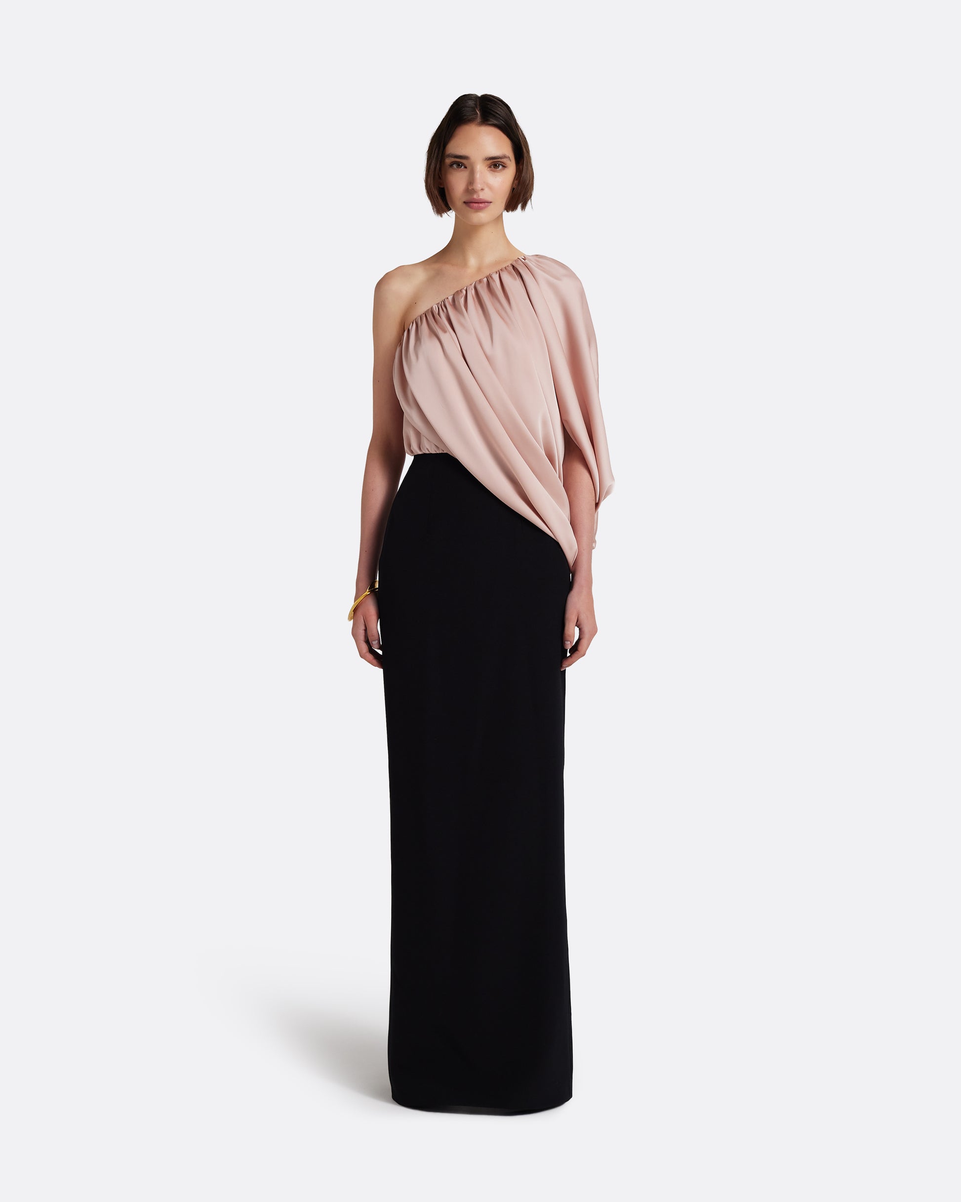 Ines Long Dress in Ballet Pink on Black – Safiyaa London