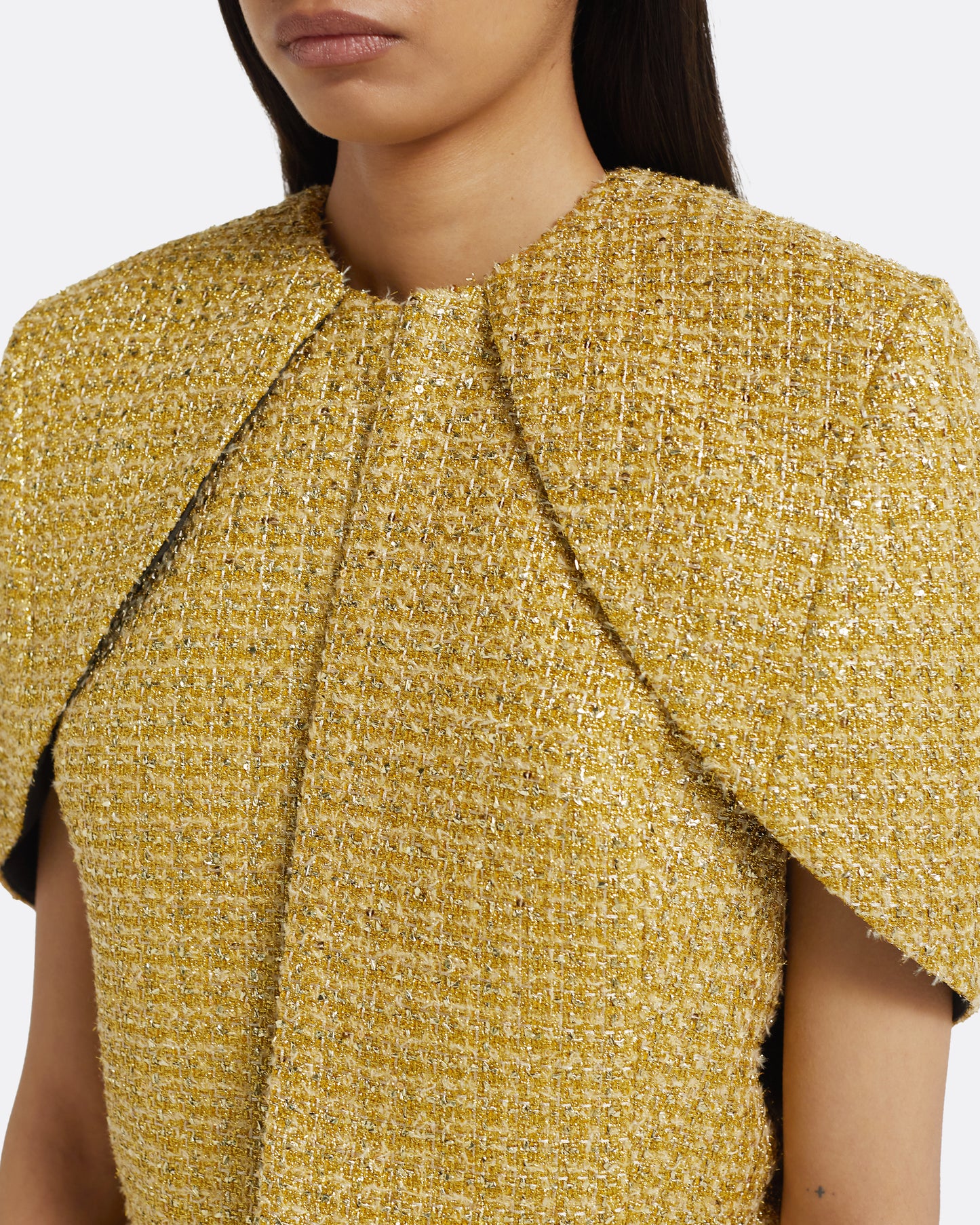 Palmer Cape in Yellow Gold