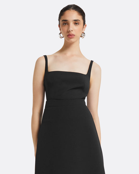 Della Black Top
