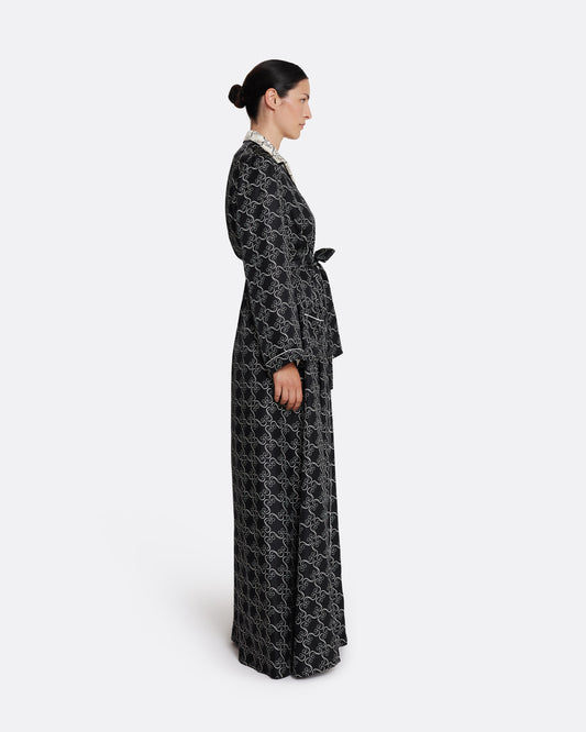 Full-length wrap abaya in ECRU ON BLACK
