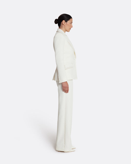 Classic tuxedo style jacket with tailored shoulder in IVORY