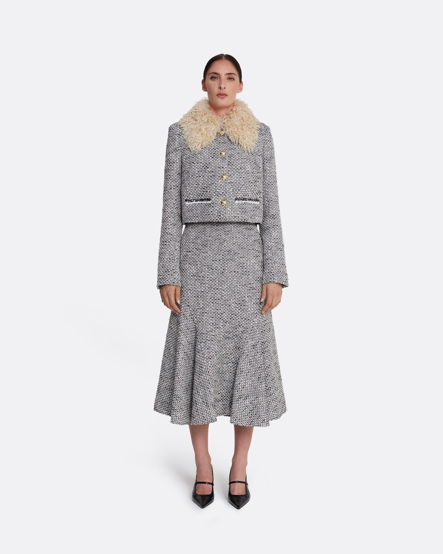 Annalisa Jacket in Stone on Greyscale