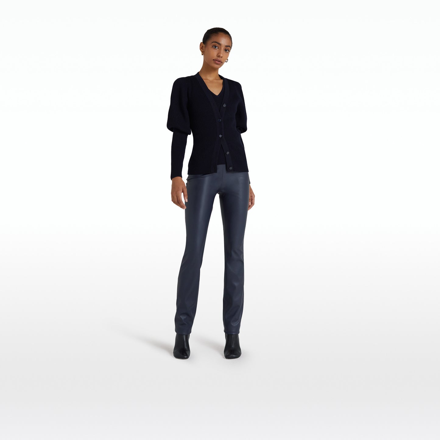 Indre Navy Knit