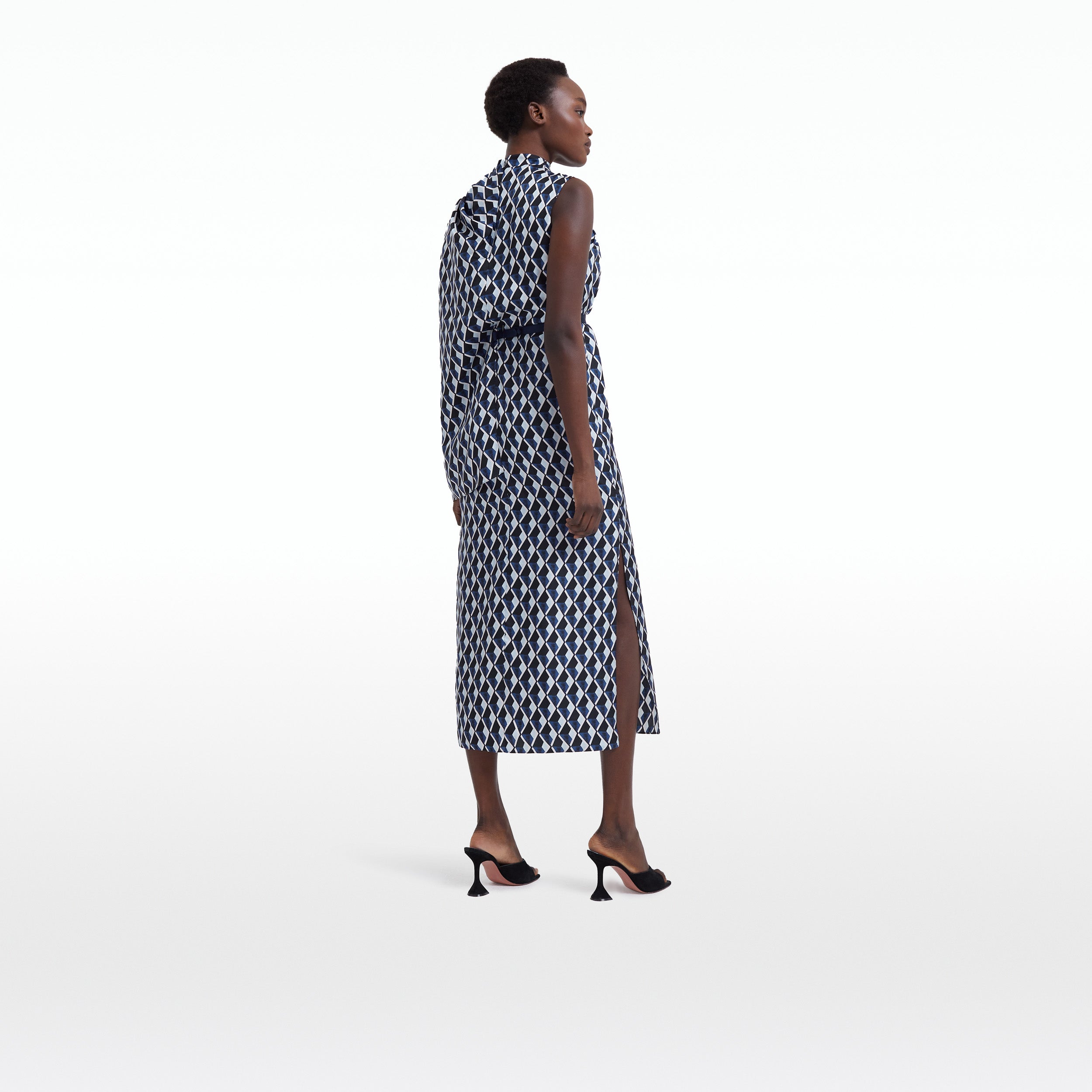 Dilly Graphic Diamond Midi Dress