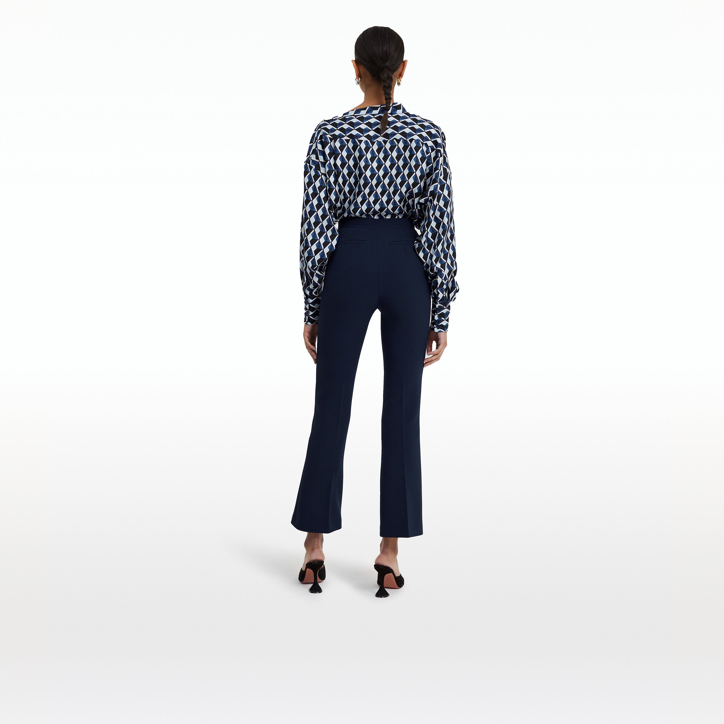 Tia Graphic Diamond Top
