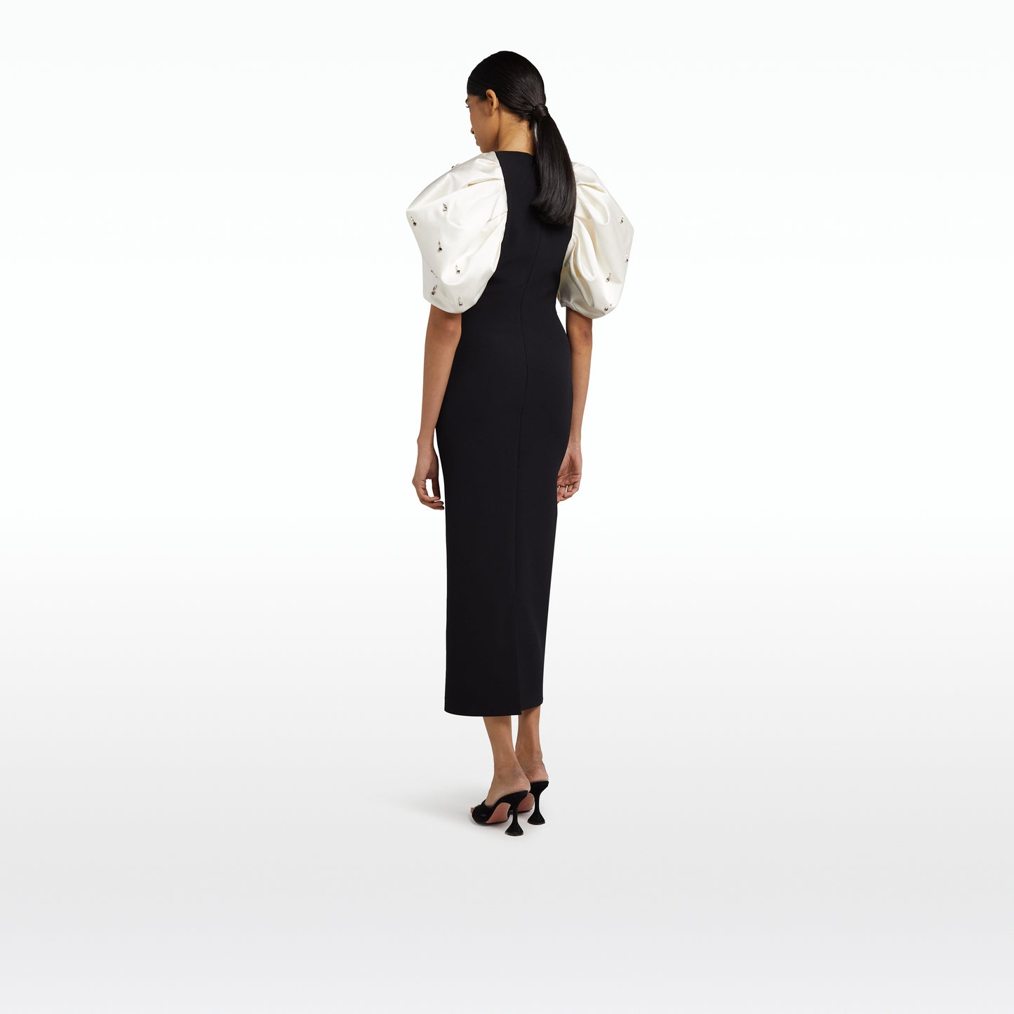 Eabha Black & Ivory Dress