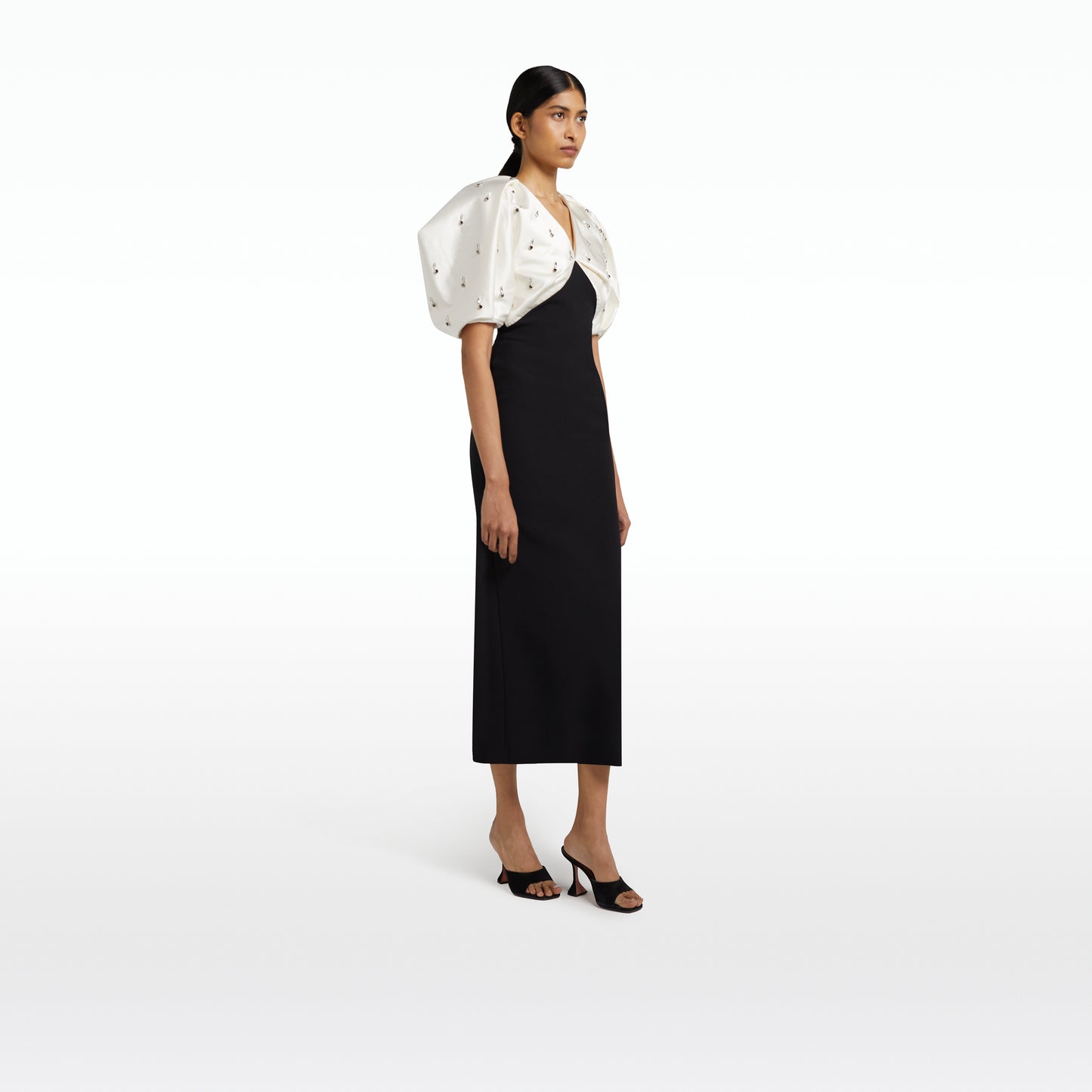 Eabha Black & Ivory Dress